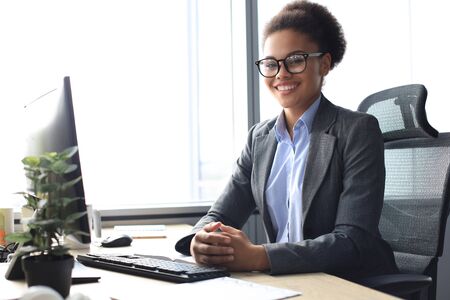 How to Successfully Change Careers in the UK: A Comprehensive Guide for Mid-Career Professionals
