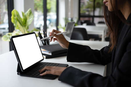 How to Succeed as a Freelancer in the UK Job Market: A Comprehensive Guide