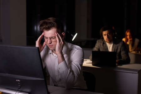 Top Critical Thinking Techniques for Problem Solving at Work in the UK