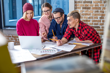 Top UK Companies Offering Summer Work Placements for Graduates & Students: Full List and Application Details