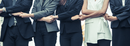 The Impact of Company Culture on Negotiations: Navigating British Office Etiquette
