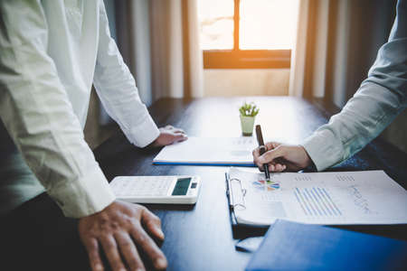 Part-Time and Casual Workers: Special Considerations for UK Employment Contracts
